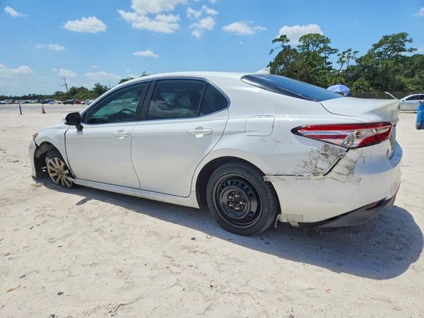 2019 TOYOTA CAMRY