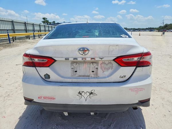 2019 TOYOTA CAMRY