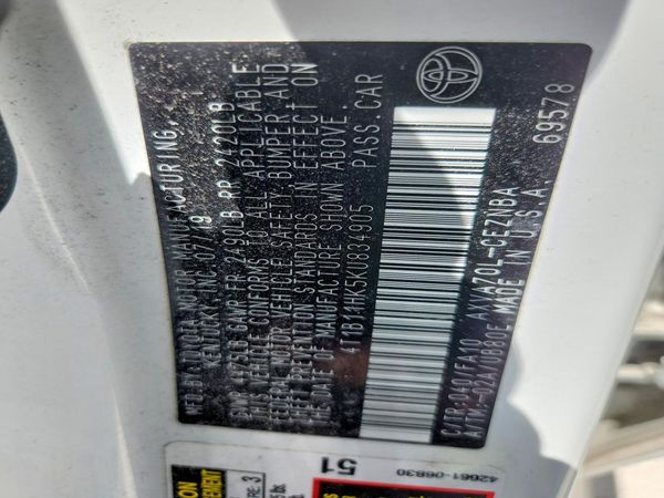 2019 TOYOTA CAMRY