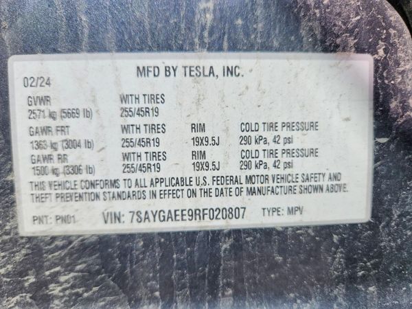 2024 TESLA MODEL Y