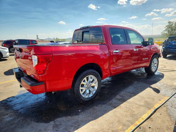 2021 NISSAN TITAN Crew Cab