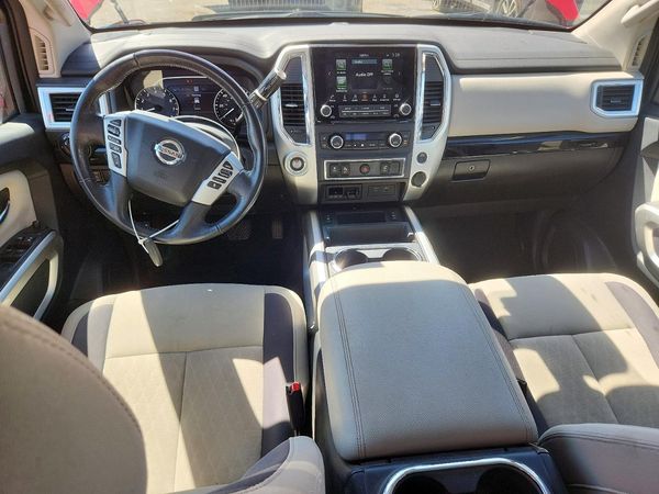 2021 NISSAN TITAN Crew Cab