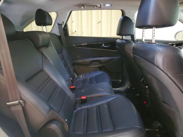 2020 KIA SORENTO