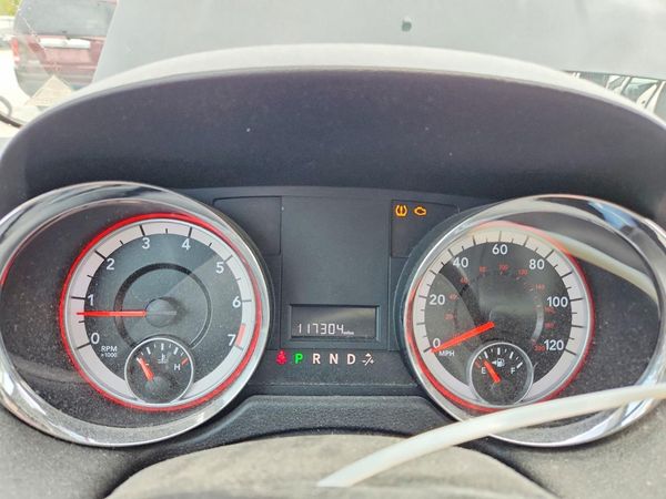 2012 DODGE GRAND CARAVAN SE
