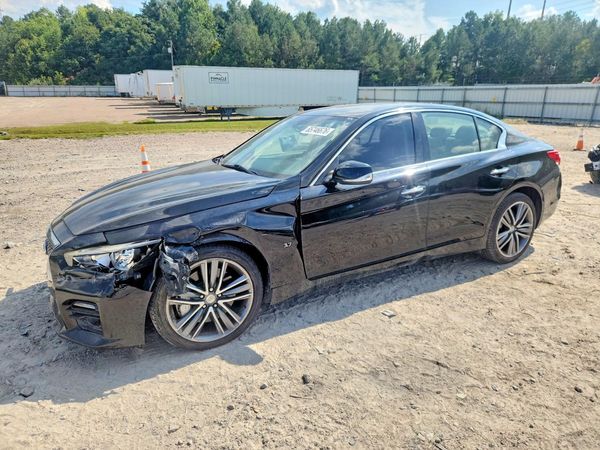 2015 INFINITI Q50