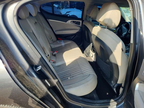 2019 GENESIS G70