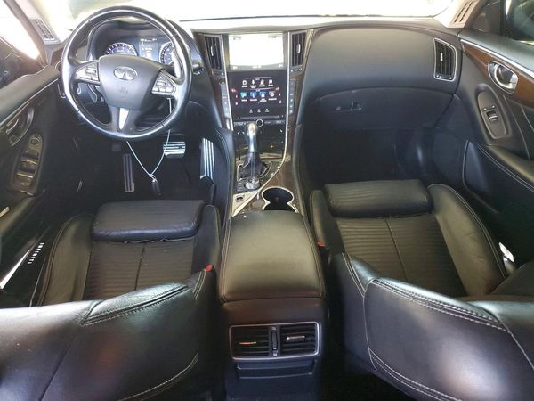 2014 INFINITI Q50