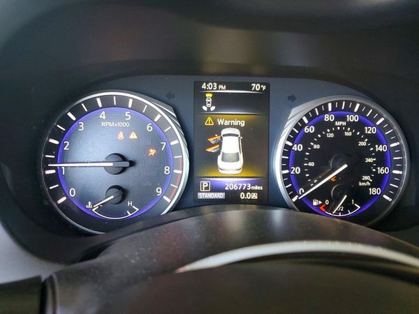 2014 INFINITI Q50