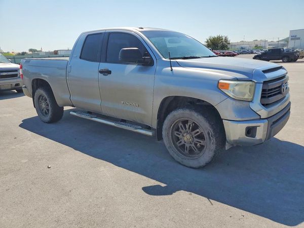2014 TOYOTA TUNDRA SR5