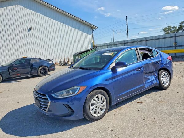 2017 HYUNDAI ELANTRA