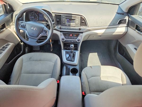 2017 HYUNDAI ELANTRA