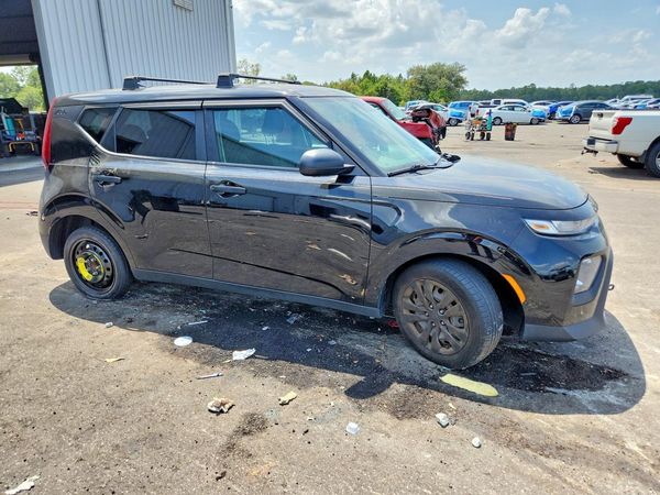 2021 KIA SOUL LX, S, X-Line