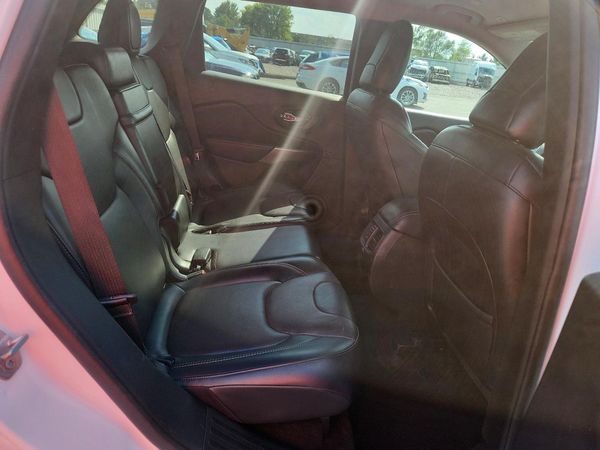 2019 JEEP CHEROKEE LIMITED 4X4