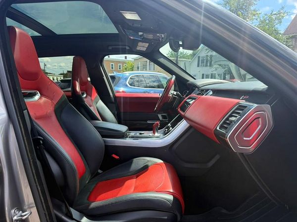 2022 LAND ROVER RANGE ROVER SPORT SVR / SVR Carbon Edition