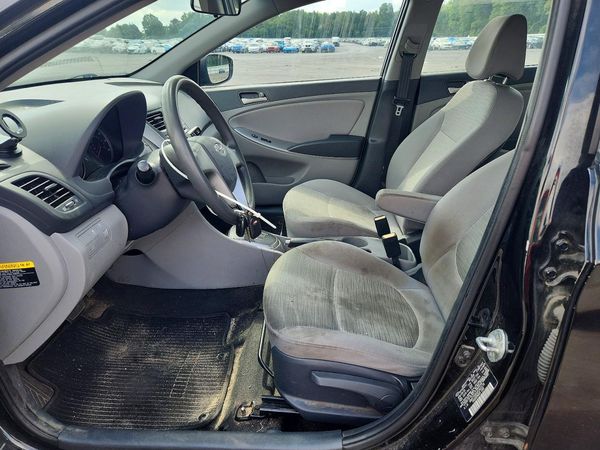 2015 HYUNDAI ACCENT GL(Middle-low)