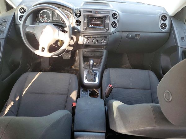 2017 VOLKSWAGEN TIGUAN S, Limited