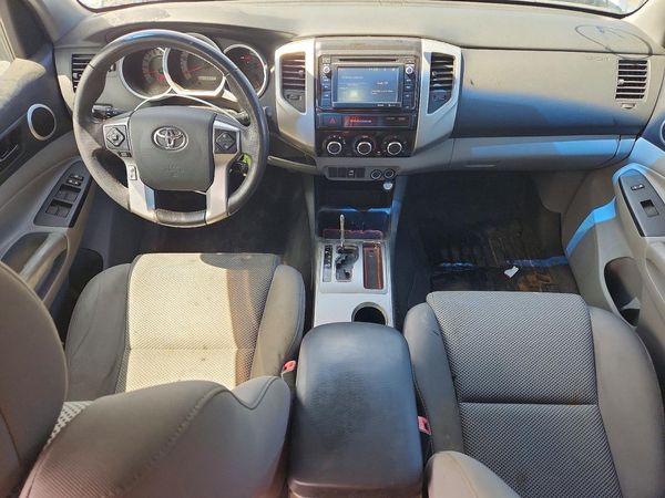 2015 TOYOTA TACOMA Delux Grade