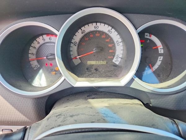 2015 TOYOTA TACOMA Delux Grade