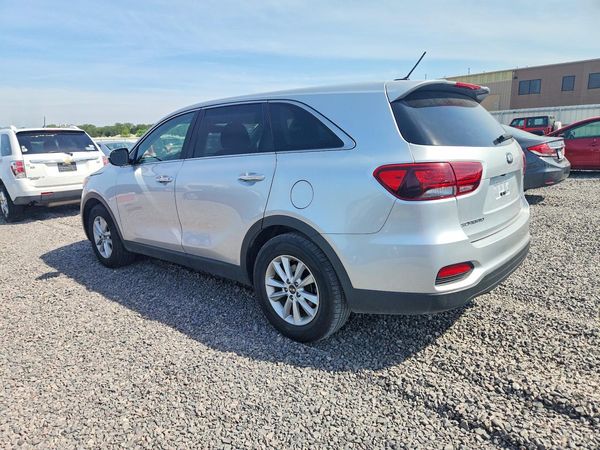 2020 KIA SORENTO L, LX, S