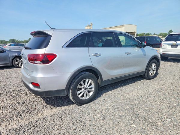 2020 KIA SORENTO L, LX, S