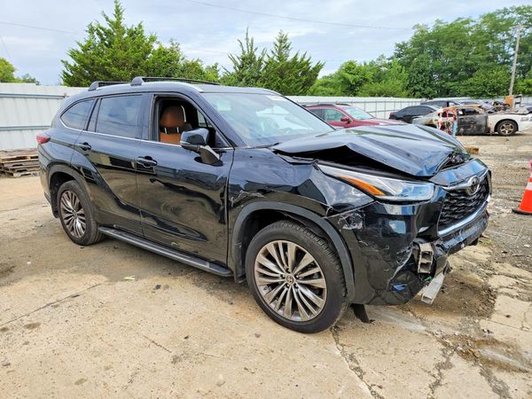 2022 TOYOTA HIGHLANDER