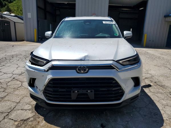 2026 TOYOTA GRAND HIGHLANDER