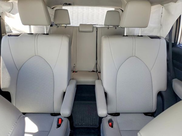 2026 TOYOTA GRAND HIGHLANDER