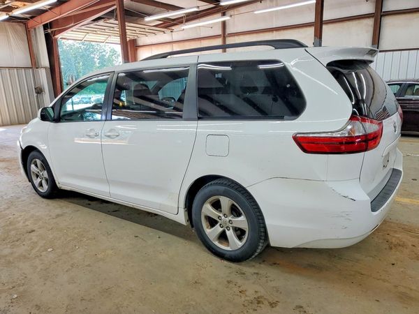 2015 TOYOTA SIENNA