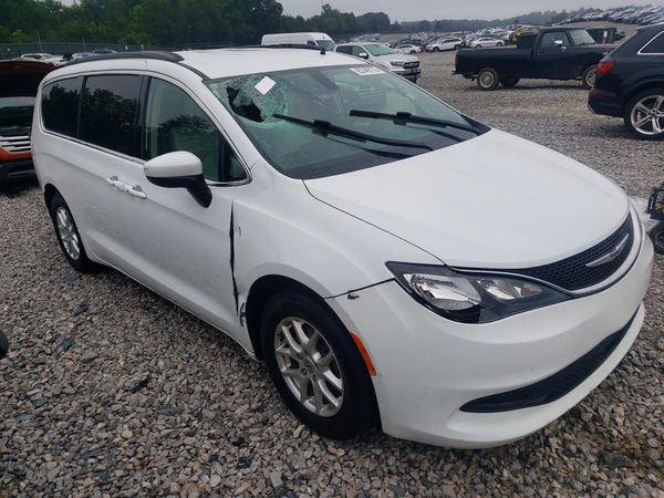 2021 CHRYSLER VOYAGER LXI
