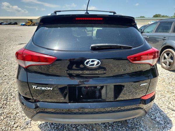 2017 HYUNDAI TUCSON