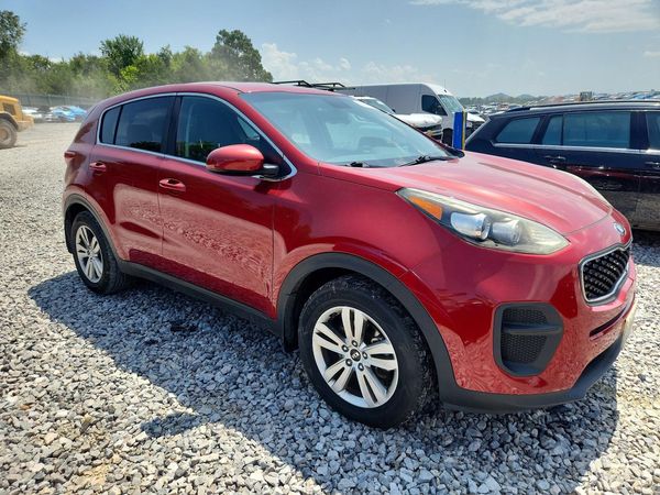 2017 KIA SPORTAGE LX