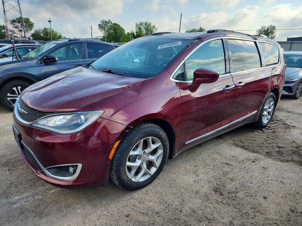 2017 CHRYSLER PACIFICA Touring L Plus