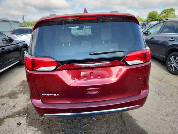 2017 CHRYSLER PACIFICA Touring L Plus