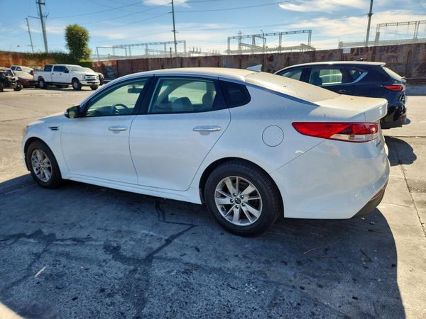 2016 KIA OPTIMA GL