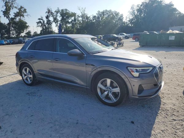 2019 AUDI E-TRON