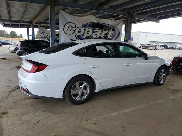 2021 HYUNDAI SONATA SE
