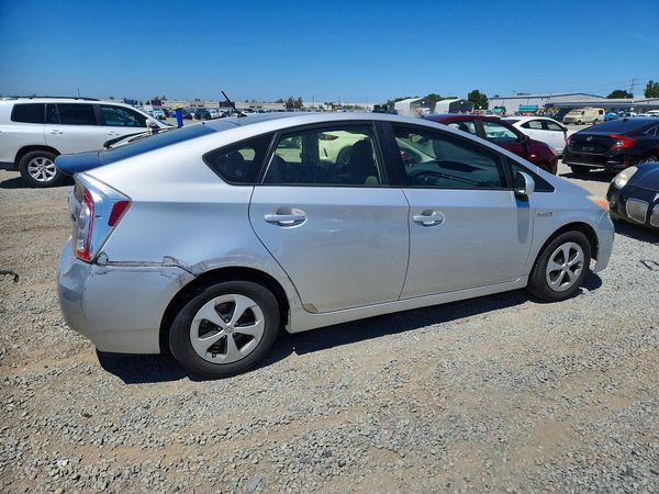 2012 TOYOTA PRIUS
