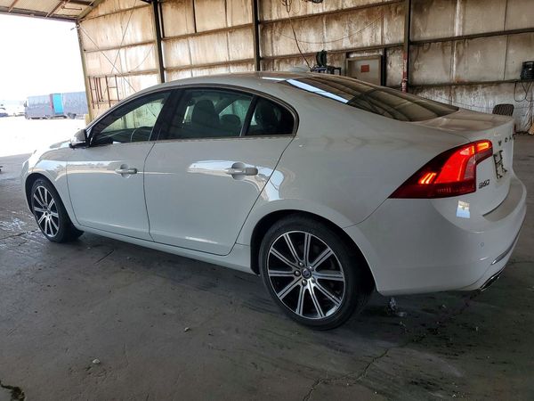 2016 VOLVO S60 SV35 Platinum