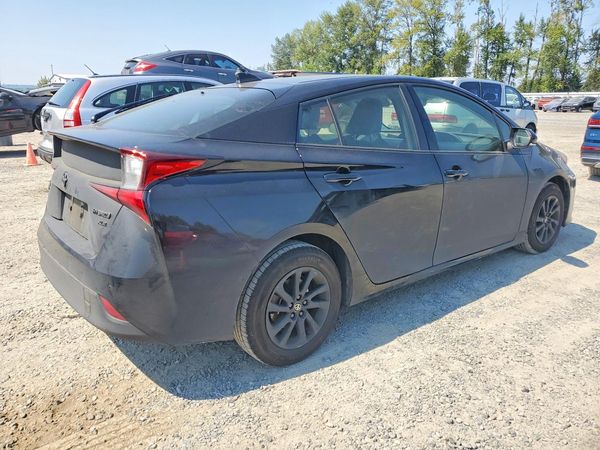 2022 TOYOTA PRIUS