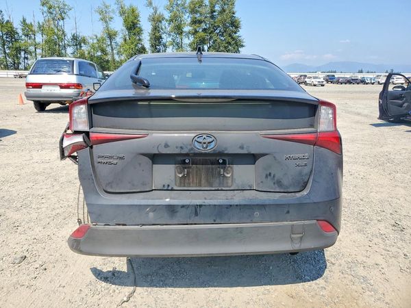 2022 TOYOTA PRIUS