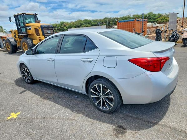 2017 TOYOTA COROLLA