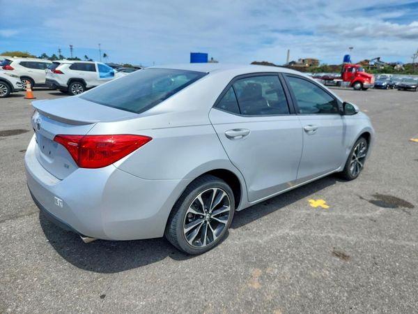 2017 TOYOTA COROLLA