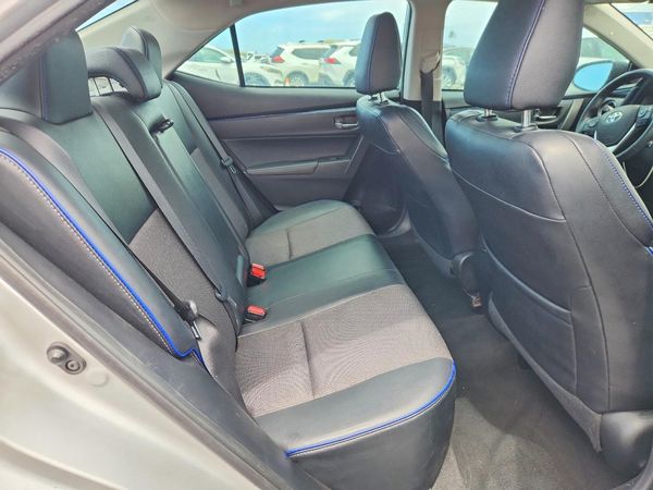 2017 TOYOTA COROLLA
