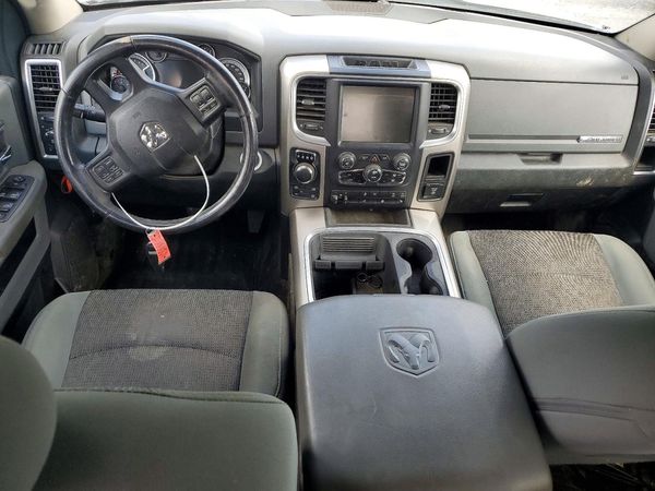 2016 RAM 1500 SLT — CKPT