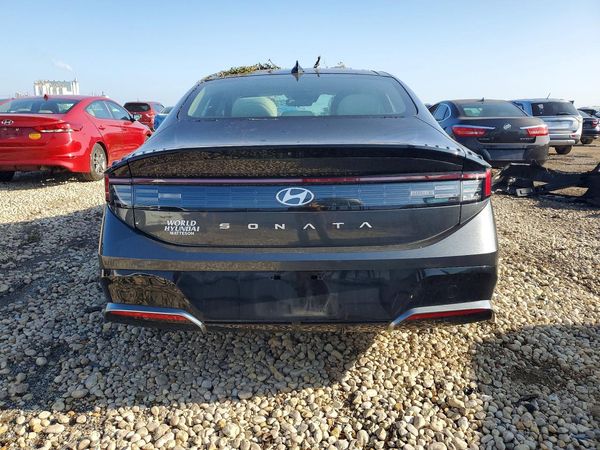 2024 HYUNDAI SONATA SEL w/ Convenience Pkg — DIRR