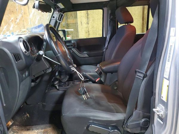 2015 JEEP WRANGLER UNLIMITED SPORT 4X4