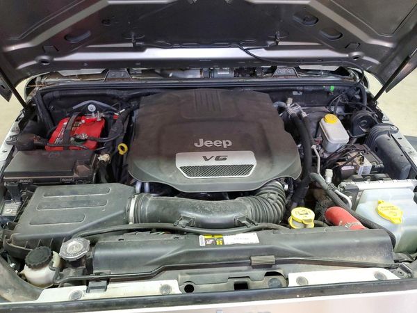 2015 JEEP WRANGLER UNLIMITED SPORT 4X4