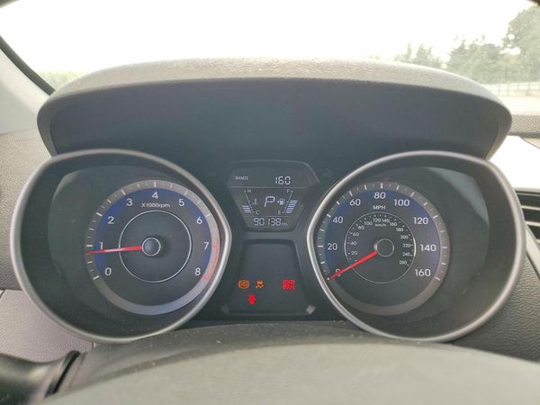 2014 HYUNDAI ELANTRA GLS(STD, Tech)