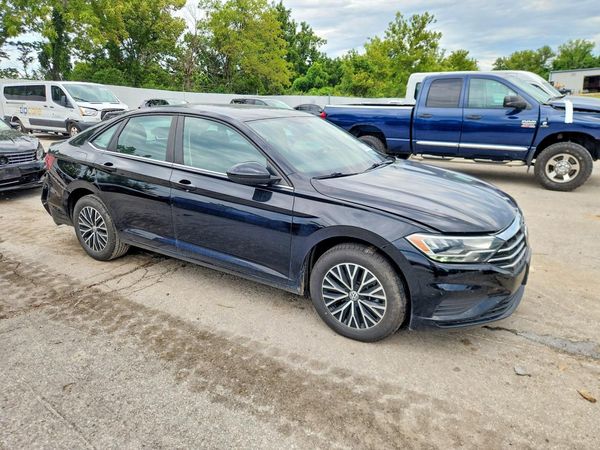 2021 VOLKSWAGEN JETTA S / SE / R-Line