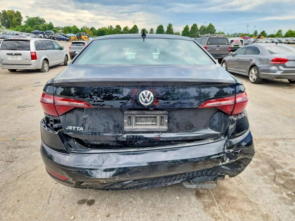 2021 VOLKSWAGEN JETTA S / SE / R-Line